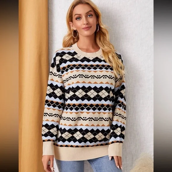 New Cute Sweater - Picture 1 of 1